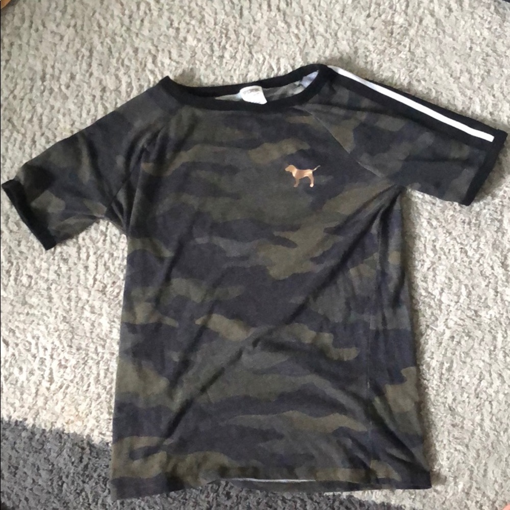 victoria secret pink shirt **must go**